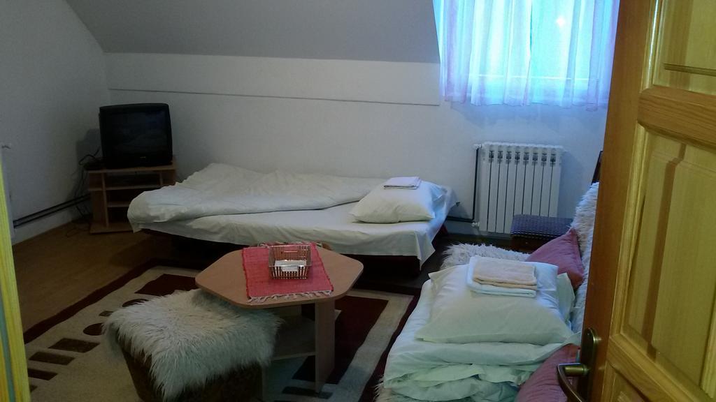Apartments Ogorjelica 亚霍里纳 客房 照片