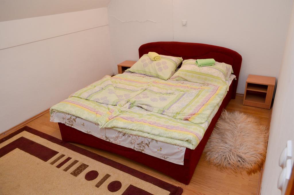 Apartments Ogorjelica 亚霍里纳 外观 照片